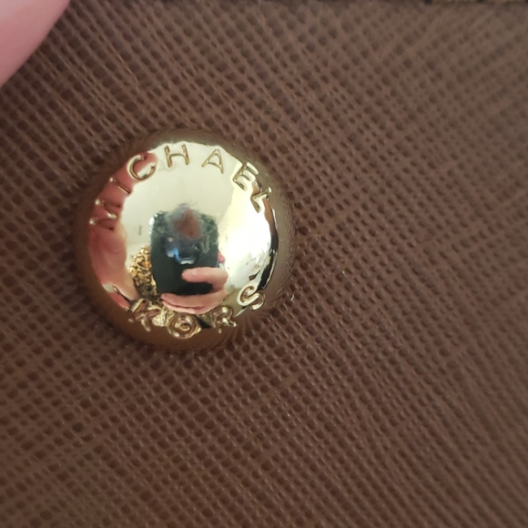 Michael Kors Hamilton Leather Tote - Picture 7 of 7